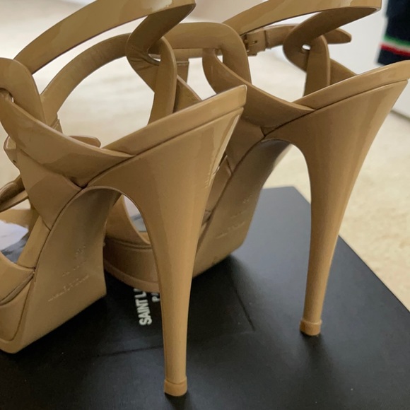 Classic Tribute Sandals - Picture 5 of 15